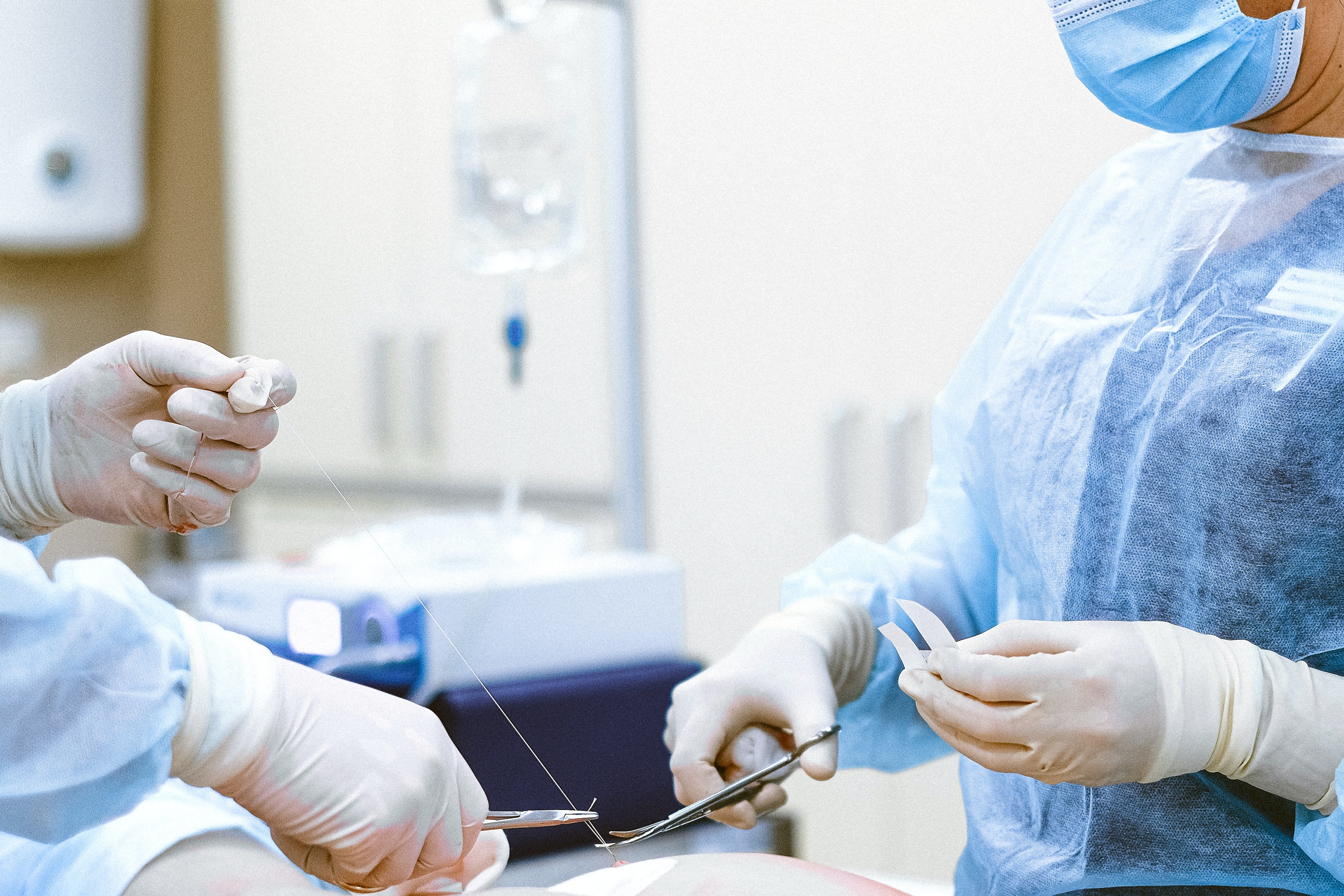 suture