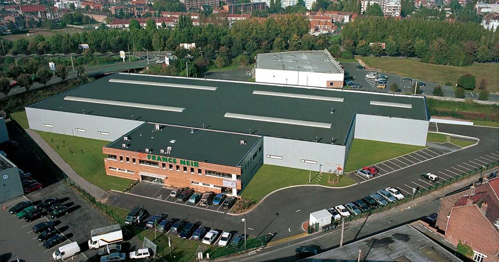 vue-aerienne-entrepot-france-neir