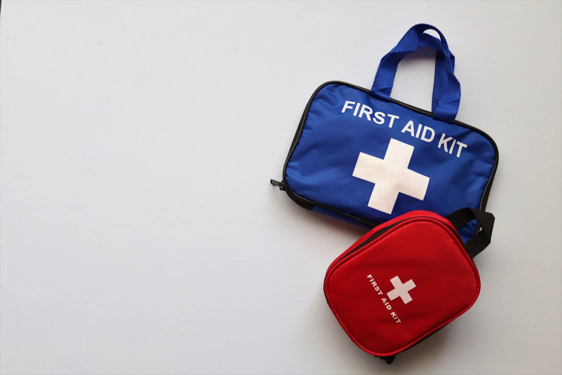 trousse de secours france neir